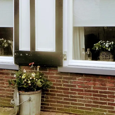 B & Buitenlust Dom wakacyjny Schagerbrug