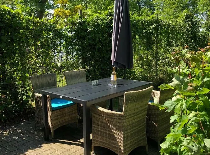 B & Buitenlust Dom wakacyjny Schagerbrug